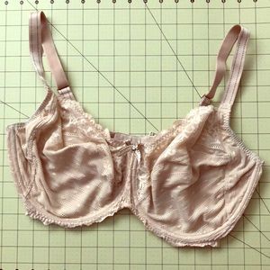Chantelle lace bra